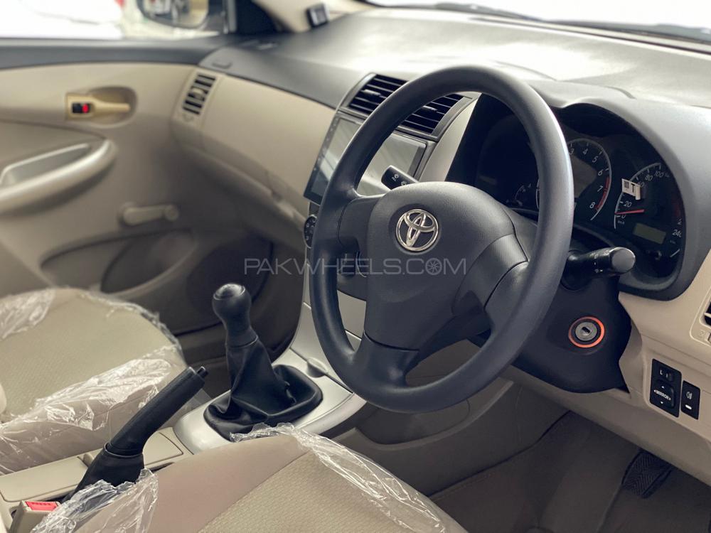 Toyota Corolla 2014 for Sale in Peshawar Toyota Corolla 2014 for Sale in Peshawar Image-8