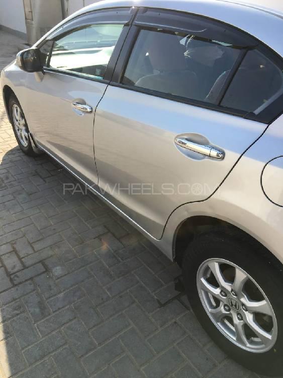 Honda Civic 2016 for Sale in Hyderabad Honda Civic 2016 for Sale in Hyderabad Image-5