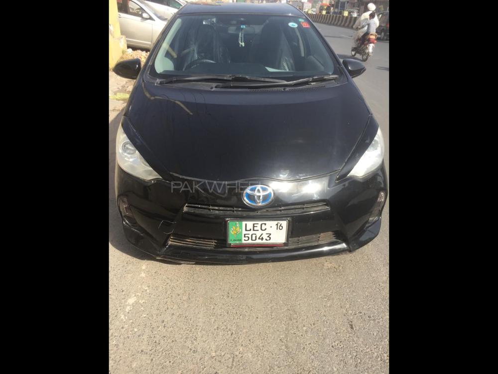 Toyota Aqua 2012 for Sale in Multan Image-1
