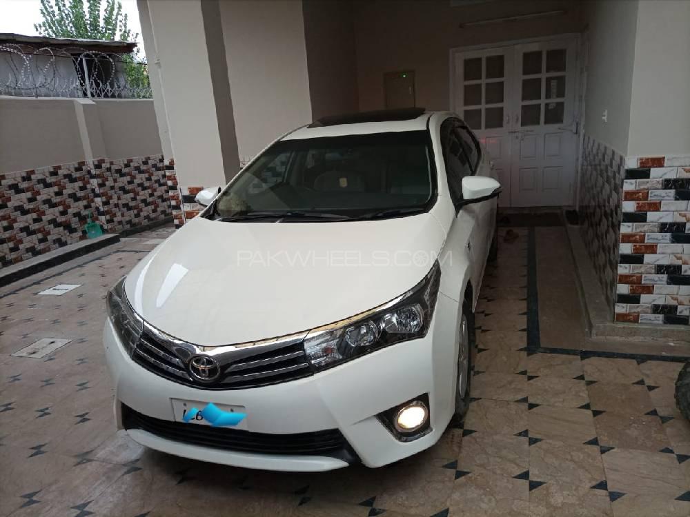 Toyota Corolla 2015 for Sale in Mardan Image-1
