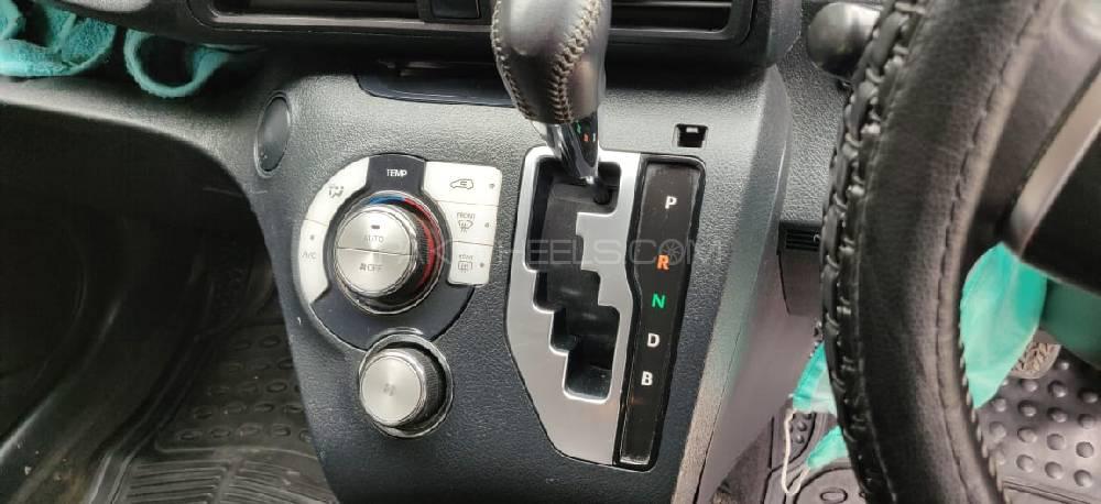 Toyota Sienta 2016 for Sale in Islamabad Toyota Sienta 2016 for Sale in Islamabad Image-7