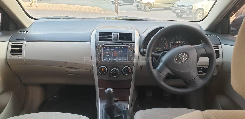 Toyota Corolla 2013 for Sale in Islamabad Image-1