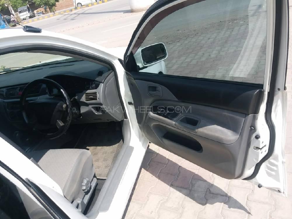 Mitsubishi Lancer 2006 for Sale in Peshawar Mitsubishi Lancer 2006 for Sale in Peshawar Image-10