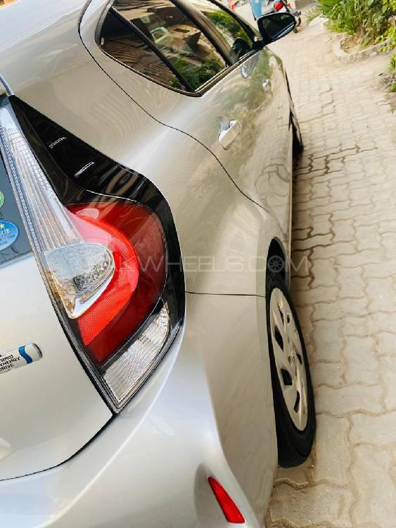 Toyota Aqua 2017 for Sale in Sialkot Toyota Aqua 2017 for Sale in Sialkot Image-9