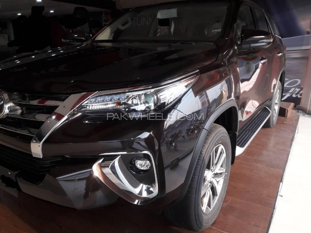 Toyota Fortuner 2020 for Sale in Lahore Image-1