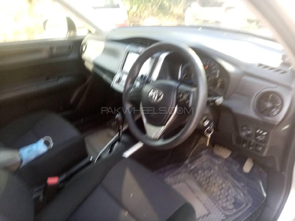 Toyota Corolla Fielder 2015 for Sale in Islamabad Image-1
