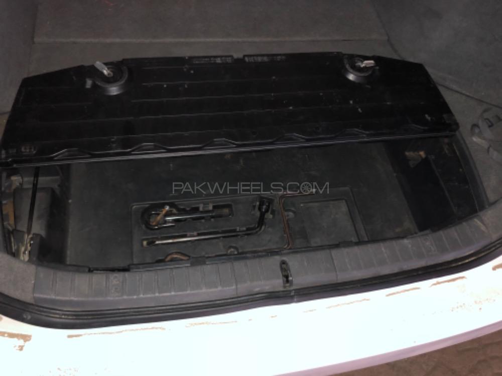Toyota Prius 2008 for Sale in Hafizabad Toyota Prius 2008 for Sale in Hafizabad Image-4