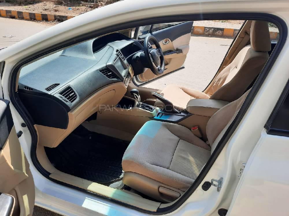 Honda Civic 2013 for Sale in Rawalpindi Honda Civic 2013 for Sale in Rawalpindi Image-6