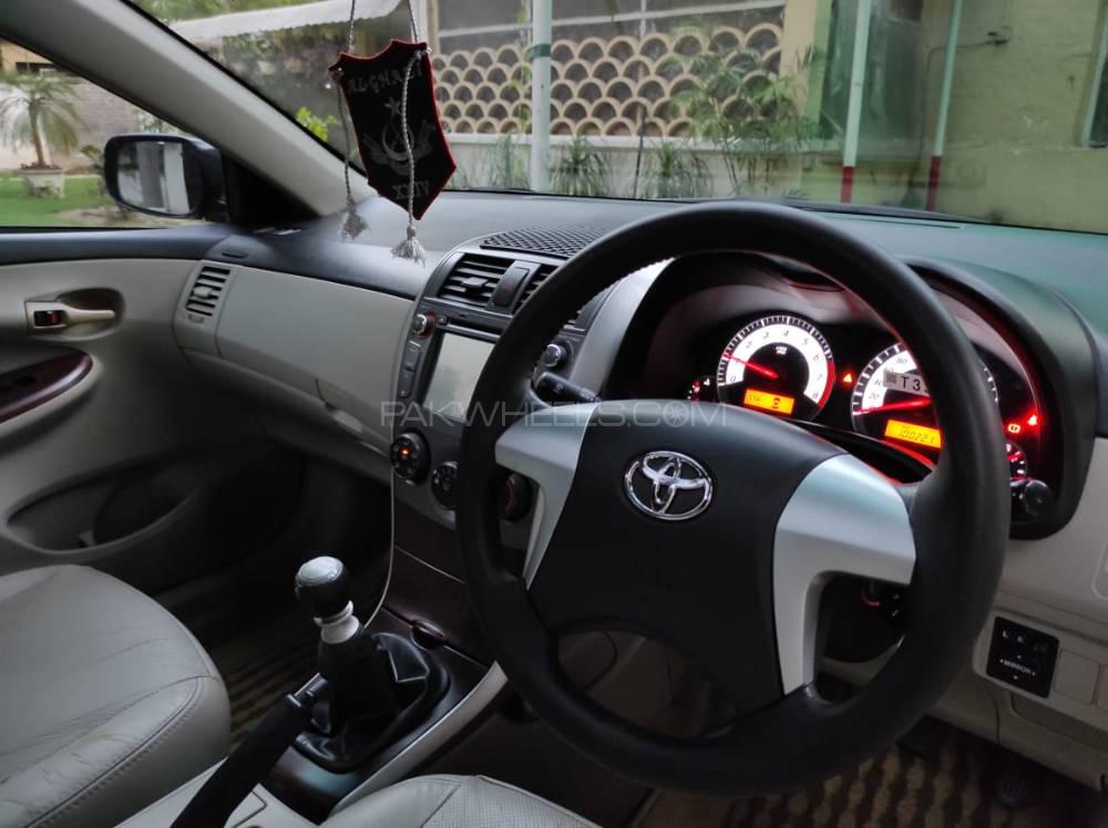Toyota Corolla 2012 for Sale in Kharian Image-1