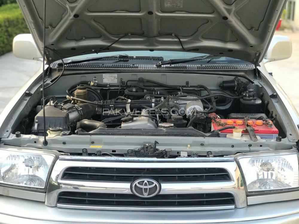 Toyota Surf 2000 for sale in Sialkot