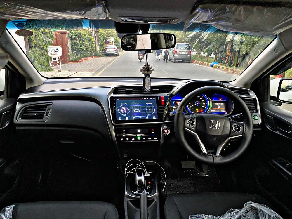 ہونڈا گریس ہائبرڈ 2015 for Sale in لاہور ہونڈا گریس ہائبرڈ 2015 for Sale in لاہور Image-14