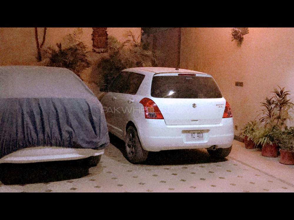 Suzuki Swift 2013 for Sale in Peshawar Suzuki Swift 2013 for Sale in Peshawar Image-5