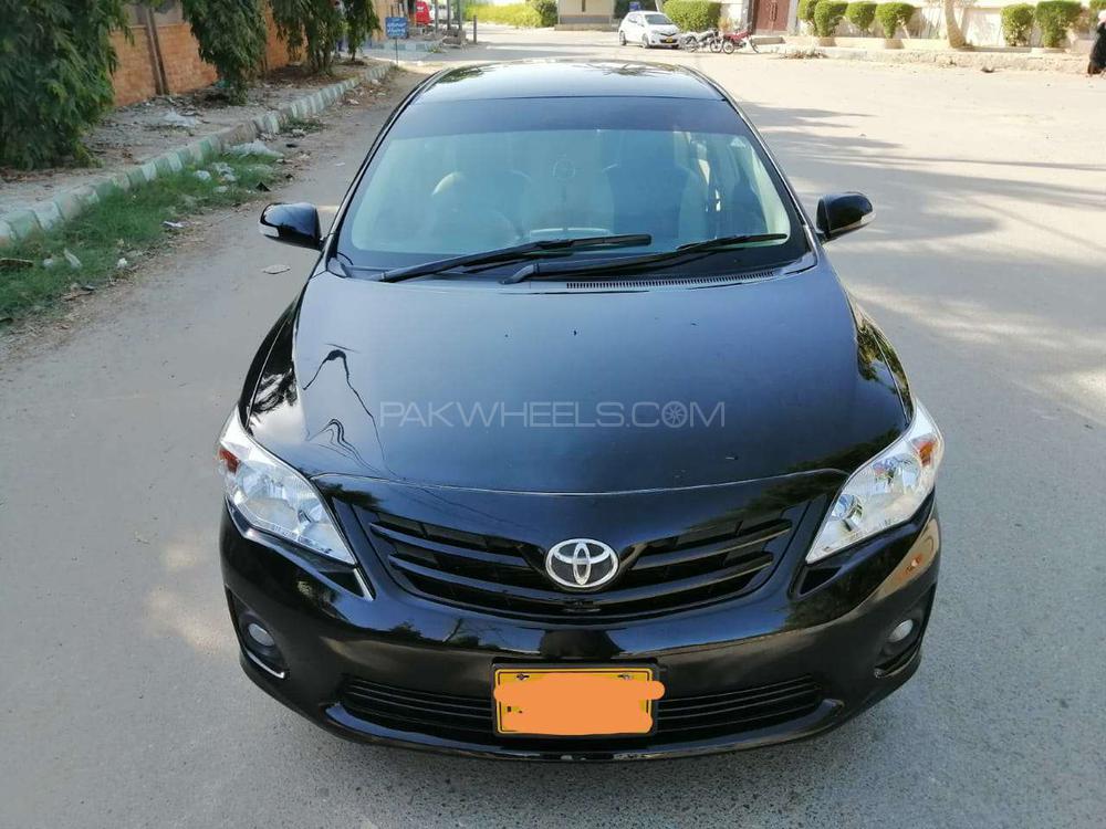 Toyota Corolla 2013 for Sale in Karachi Image-1
