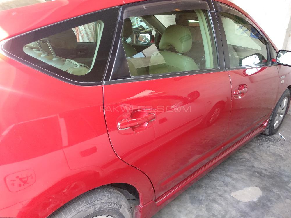 Toyota Prius 2008 for Sale in Lahore Toyota Prius 2008 for Sale in Lahore Image-18