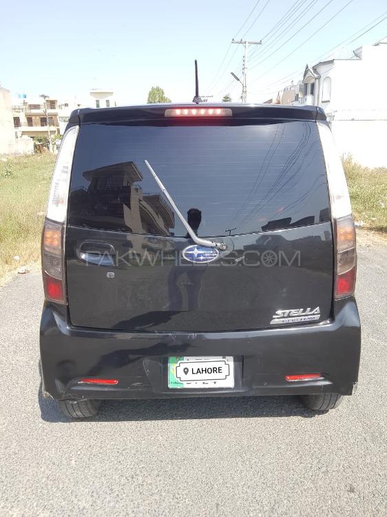 Daihatsu Move 2011 for Sale in Lahore Daihatsu Move 2011 for Sale in Lahore Image-12