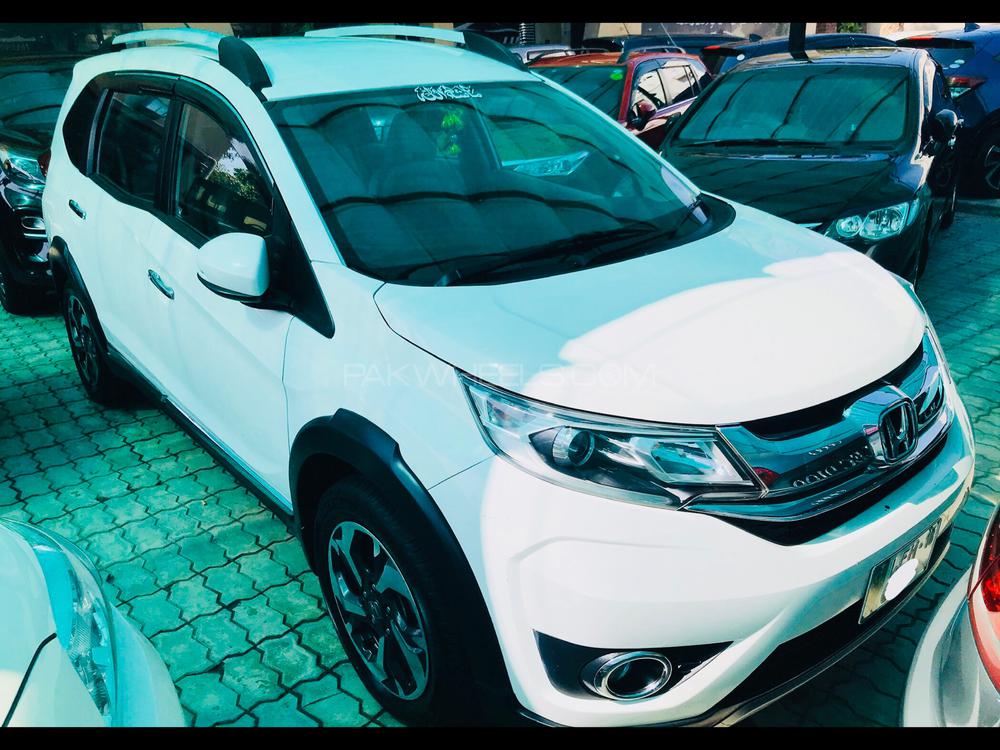 Honda BR-V 2018 for Sale in Lahore Image-1
