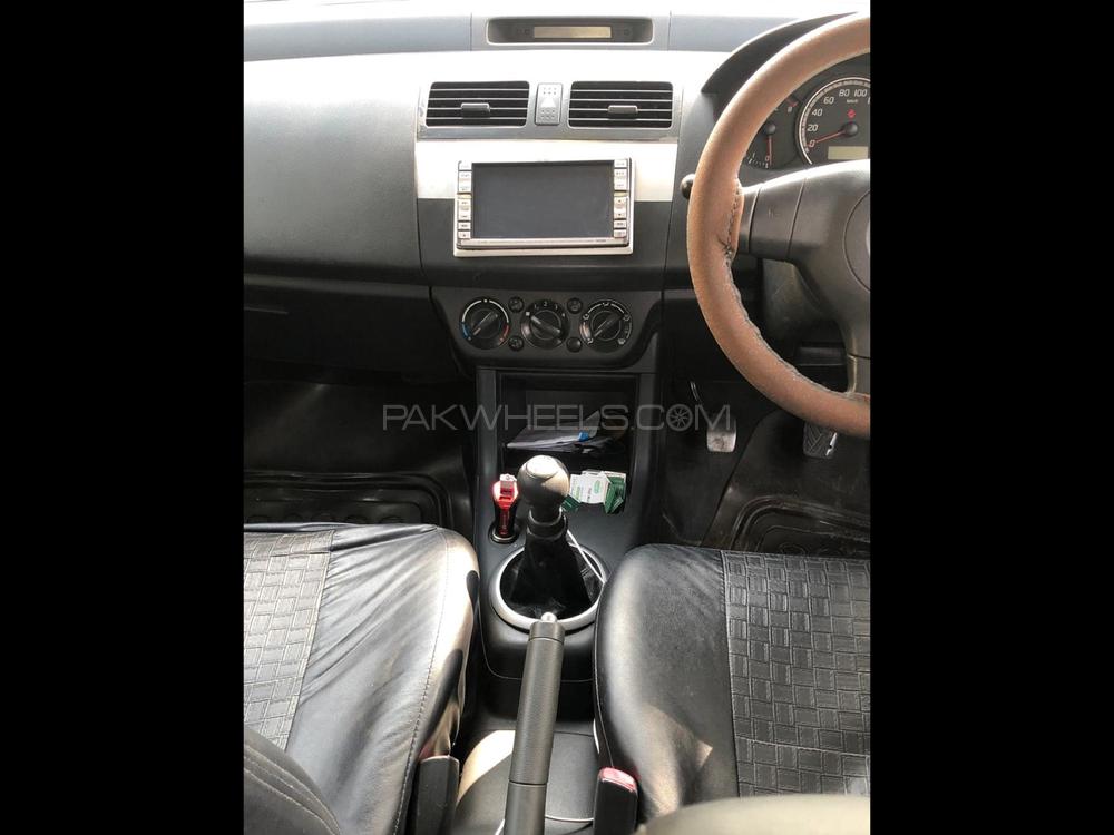 Suzuki Swift 2013 for Sale in Lahore Suzuki Swift 2013 for Sale in Lahore Image-3