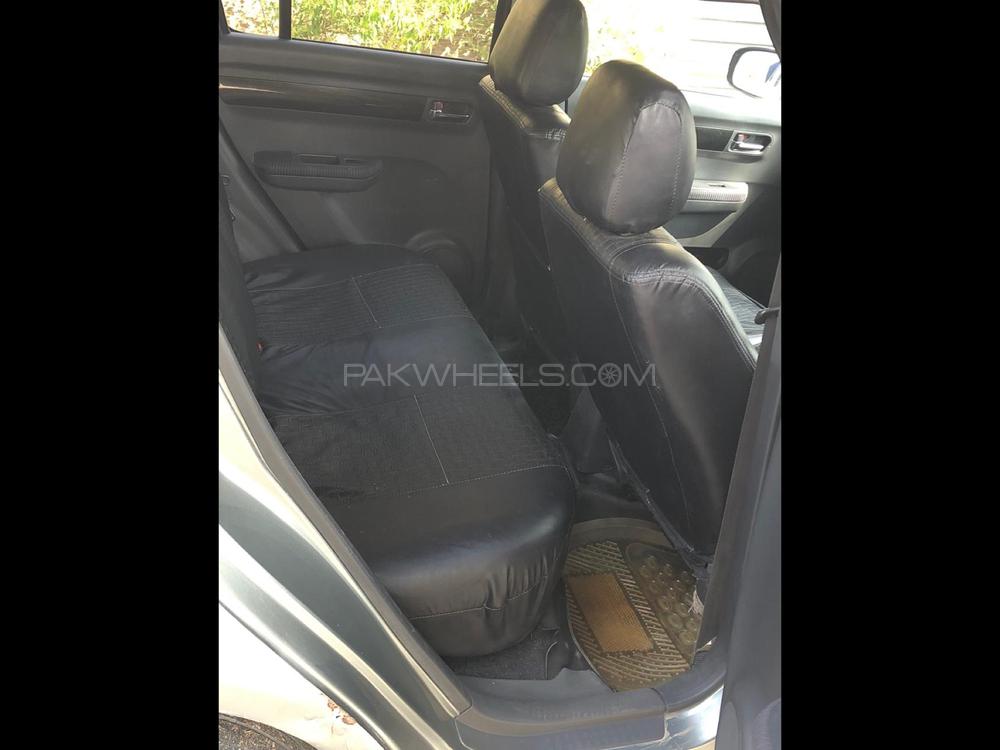 Suzuki Swift 2013 for Sale in Lahore Suzuki Swift 2013 for Sale in Lahore Image-7