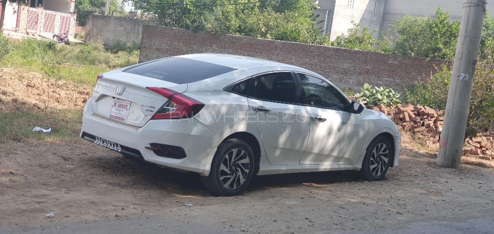 Honda Civic 2018 for Sale in Mandi bahauddin Honda Civic 2018 for Sale in Mandi bahauddin Image-2