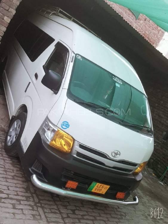 Toyota Hiace 2020 for Sale in Lahore Image-1