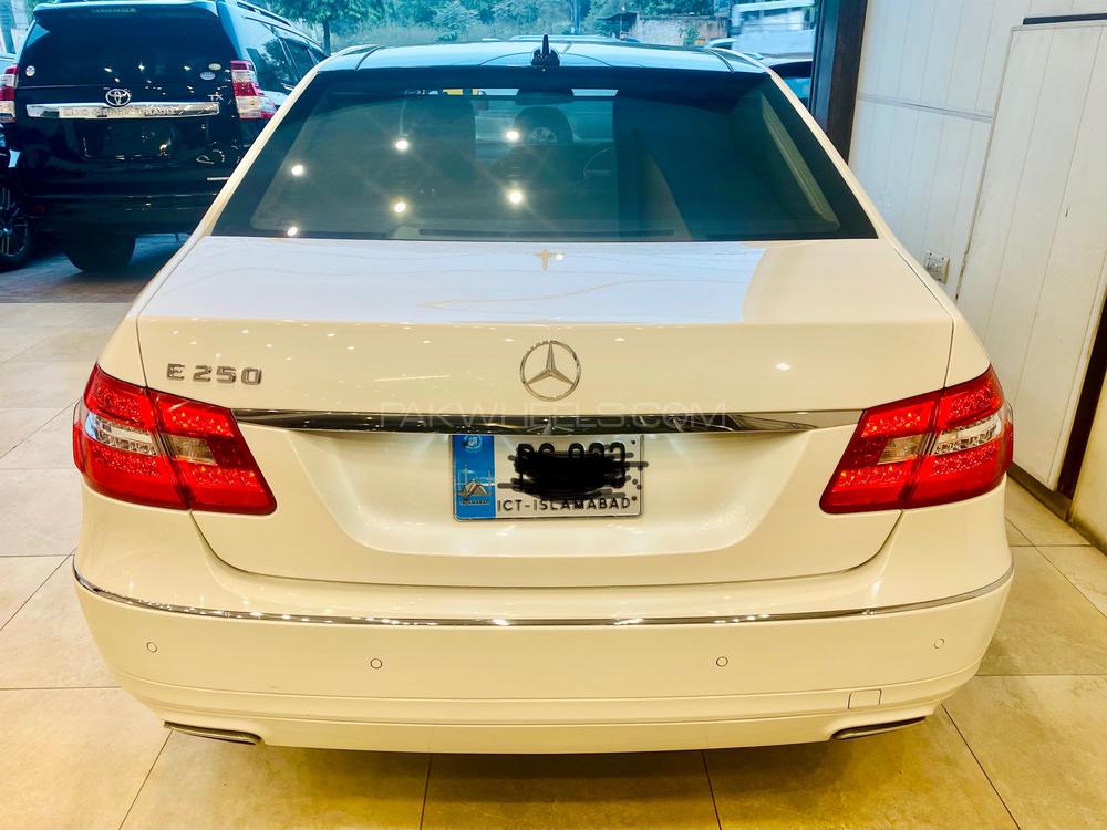 Mercedes Benz E Class 2012 for Sale in Lahore Mercedes Benz E Class 2012 for Sale in Lahore Image-18