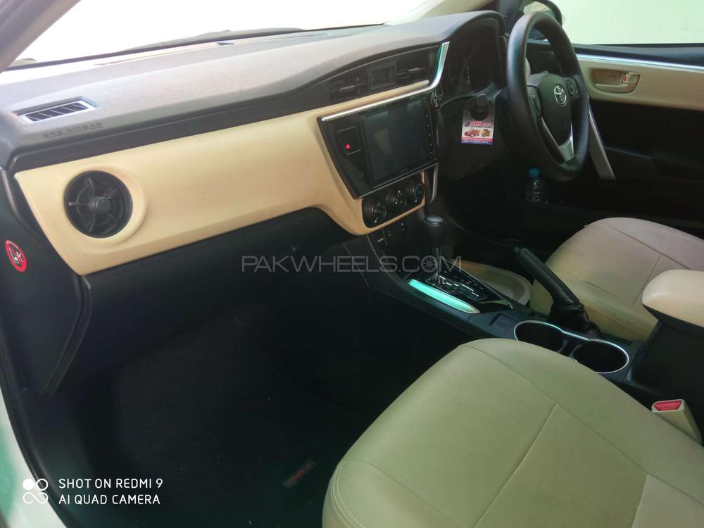 Toyota Corolla 2020 for Sale in Lahore Toyota Corolla 2020 for Sale in Lahore Image-3