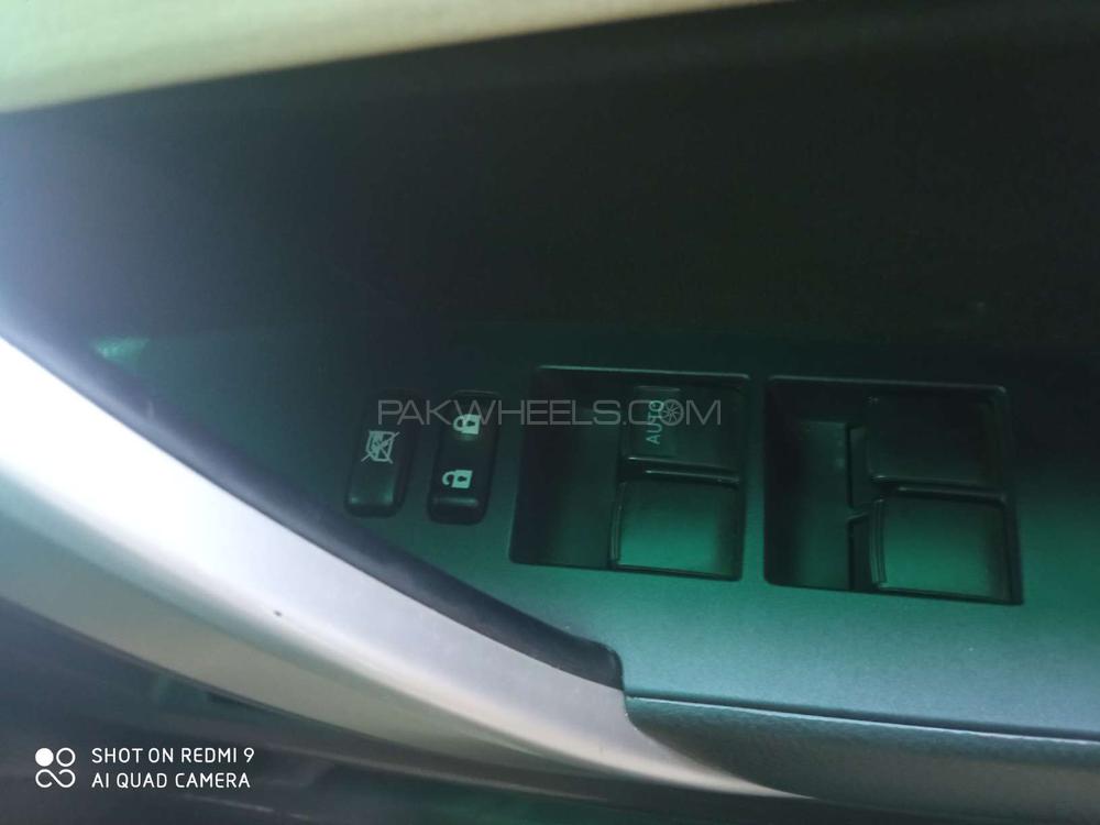 Toyota Corolla 2020 for Sale in Lahore Toyota Corolla 2020 for Sale in Lahore Image-8