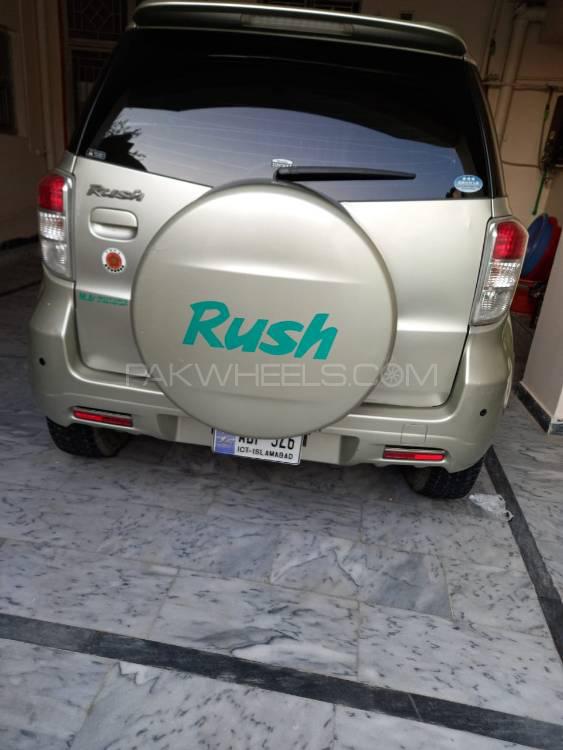 ٹویوٹا رش 2010 for Sale in ایبٹ آباد Image-1