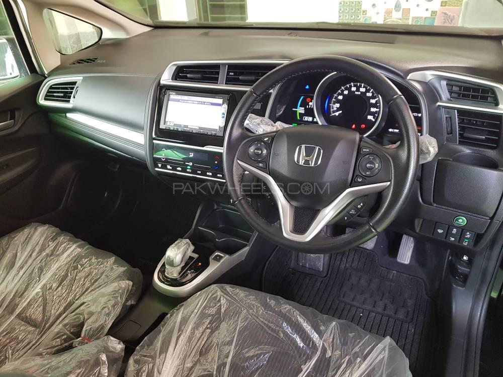 Honda Fit 2017 for Sale in Lahore Honda Fit 2017 for Sale in Lahore Image-8