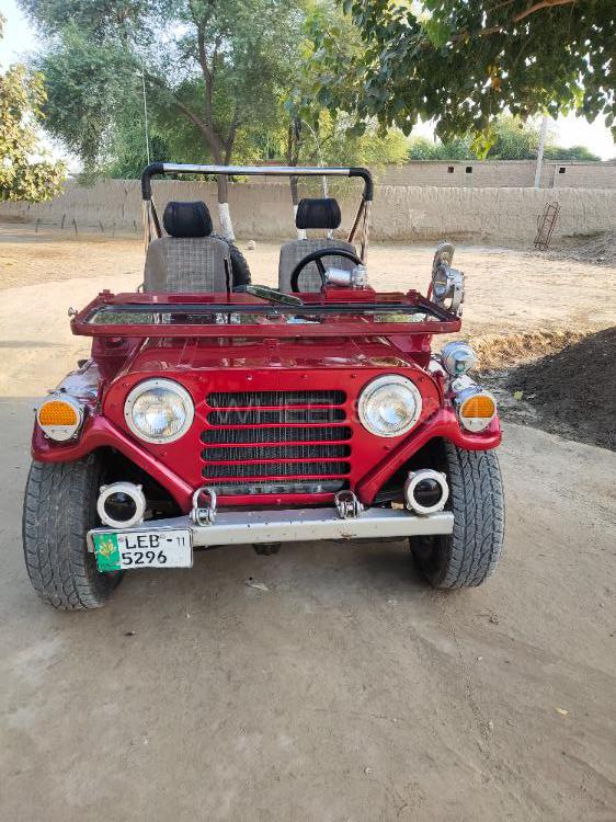 Jeep Commander 5.7 V8 Hemi 1980 for Sale in Bahawalpur Image-1