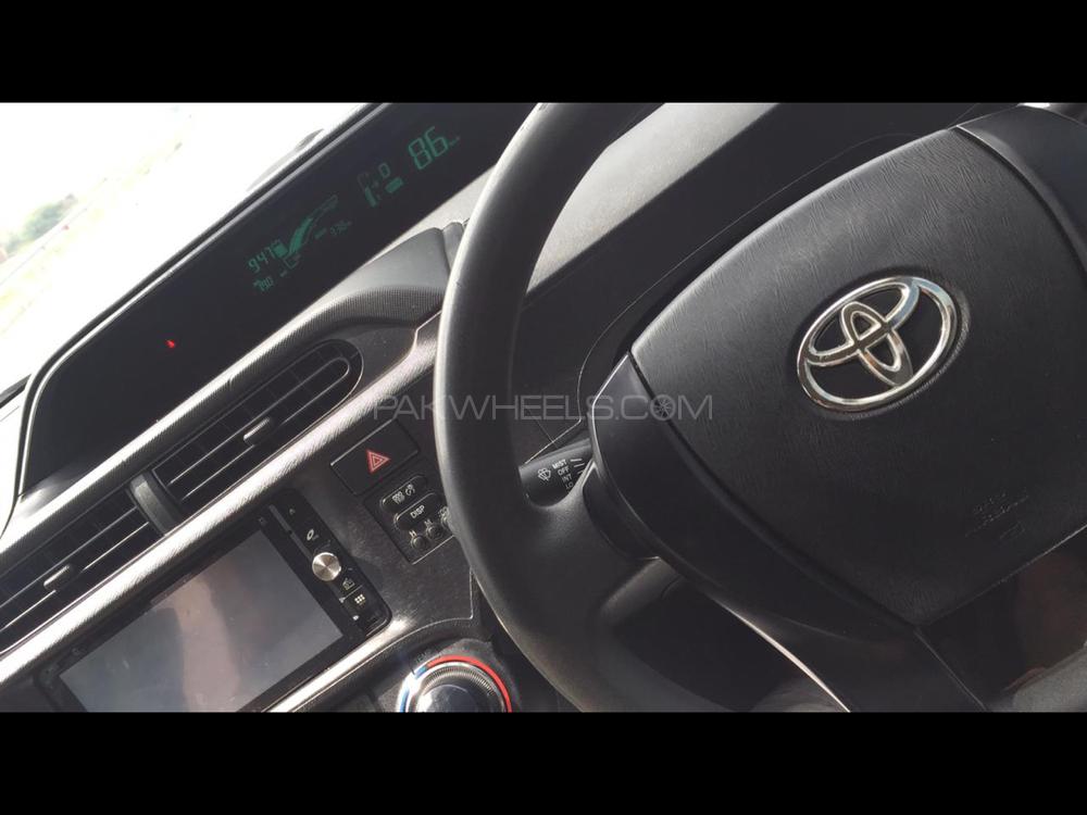 Toyota Aqua 2012 for Sale in Sialkot Toyota Aqua 2012 for Sale in Sialkot Image-8