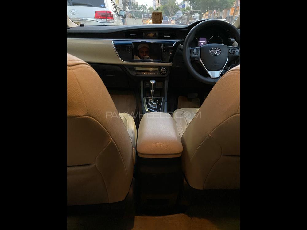 Toyota Corolla 2016 for Sale in Karachi Toyota Corolla 2016 for Sale in Karachi Image-12