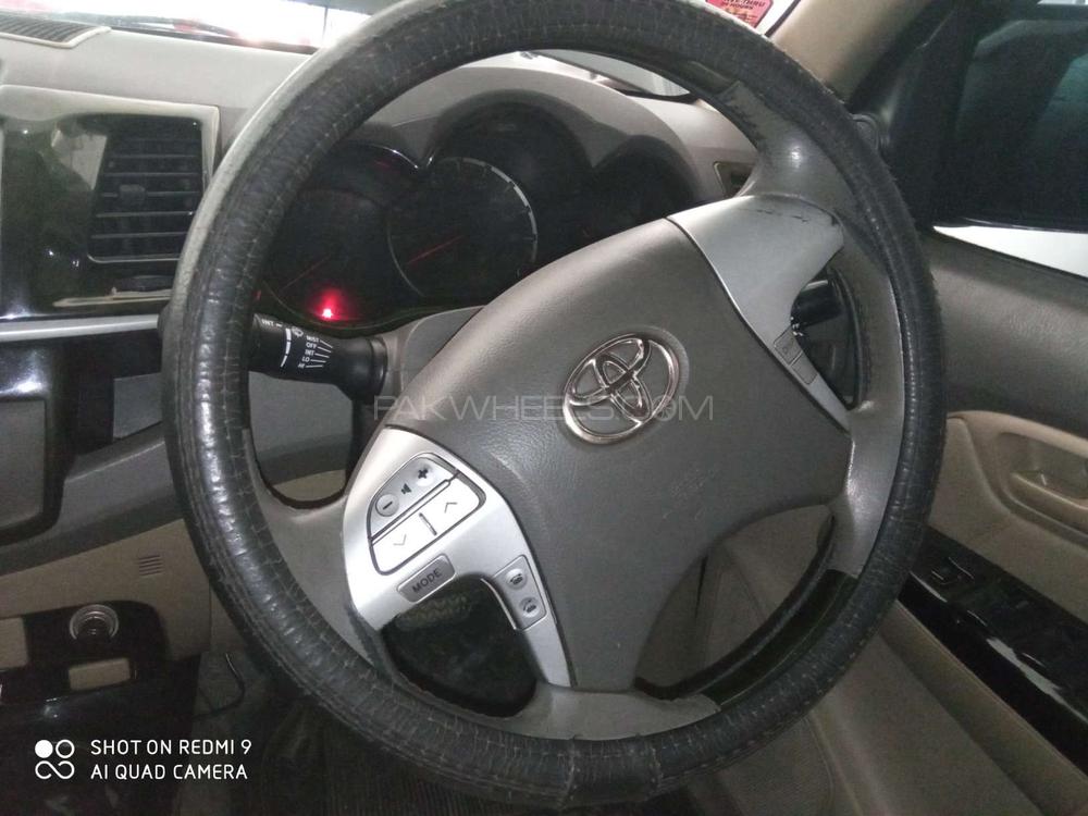 Toyota Hilux 2011 for Sale in Lahore Toyota Hilux 2011 for Sale in Lahore Image-6