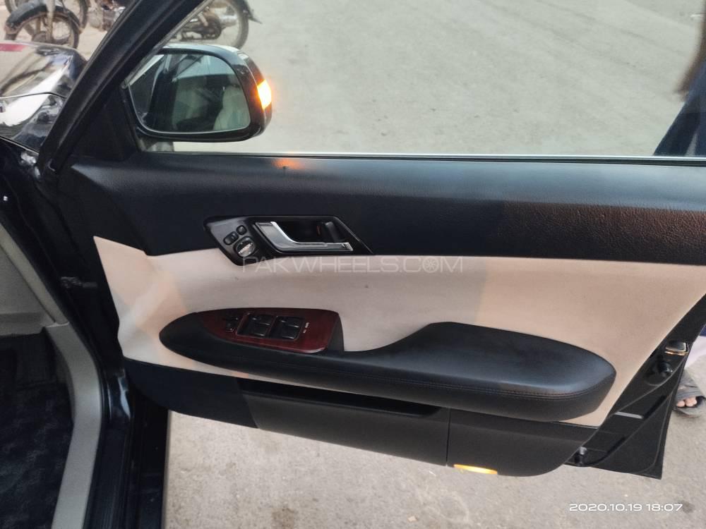 ٹویوٹا مارک ایکس 2005 for Sale in کراچی ٹویوٹا مارک ایکس 2005 for Sale in کراچی Image-6