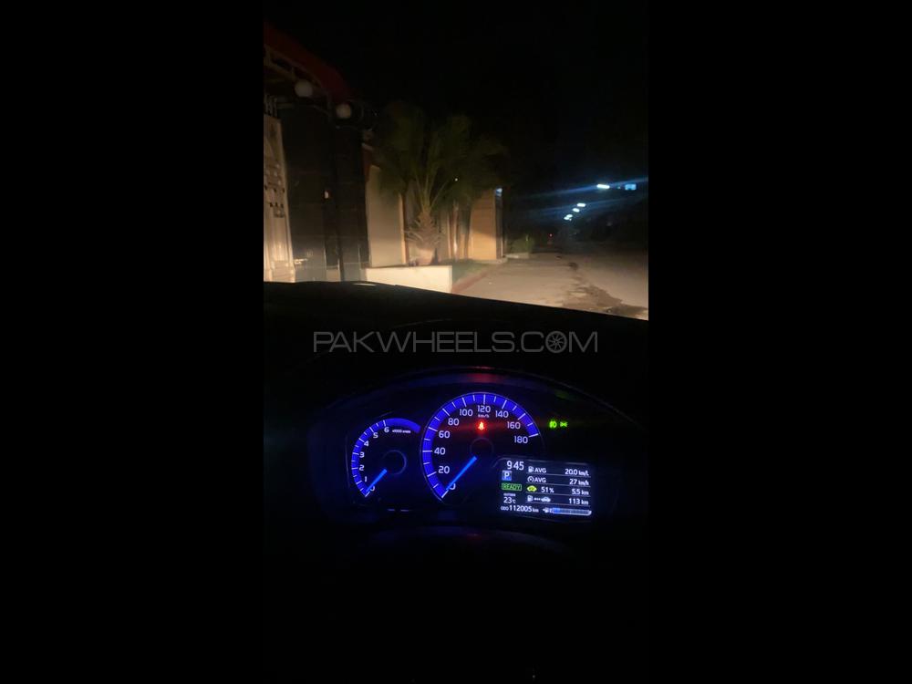 Toyota Corolla Fielder 2015 for Sale in Peshawar Toyota Corolla Fielder 2015 for Sale in Peshawar Image-6