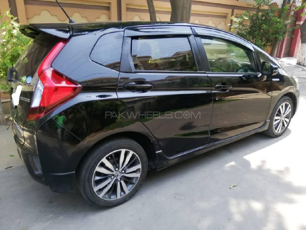 ہونڈا فٹ 2015 for Sale in گجرانوالہ ہونڈا فٹ 2015 for Sale in گجرانوالہ Image-5