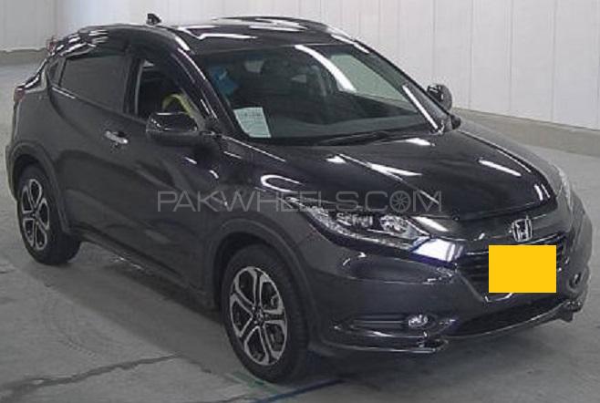 Honda Vezel 2015 for Sale in Karachi Image-1