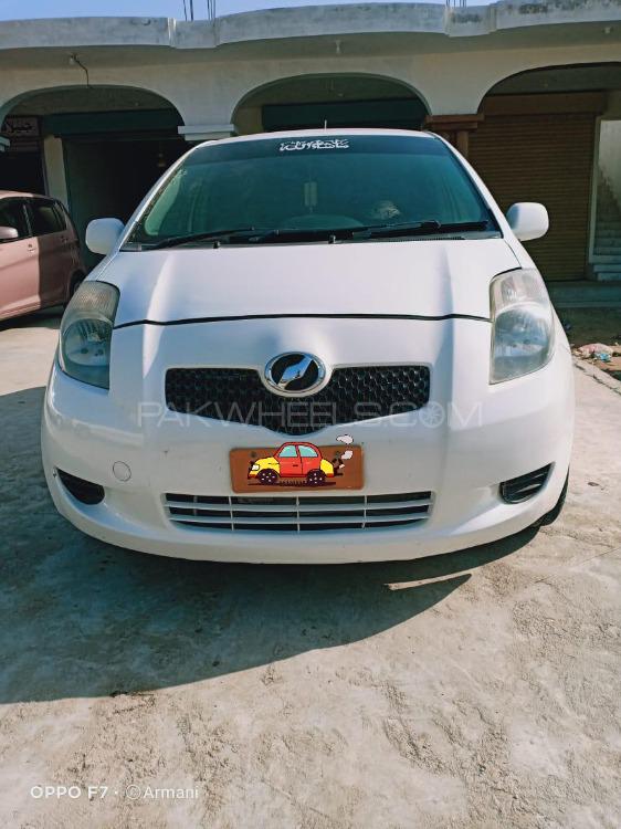 Toyota Vitz 2009 for Sale in Quetta Image-1