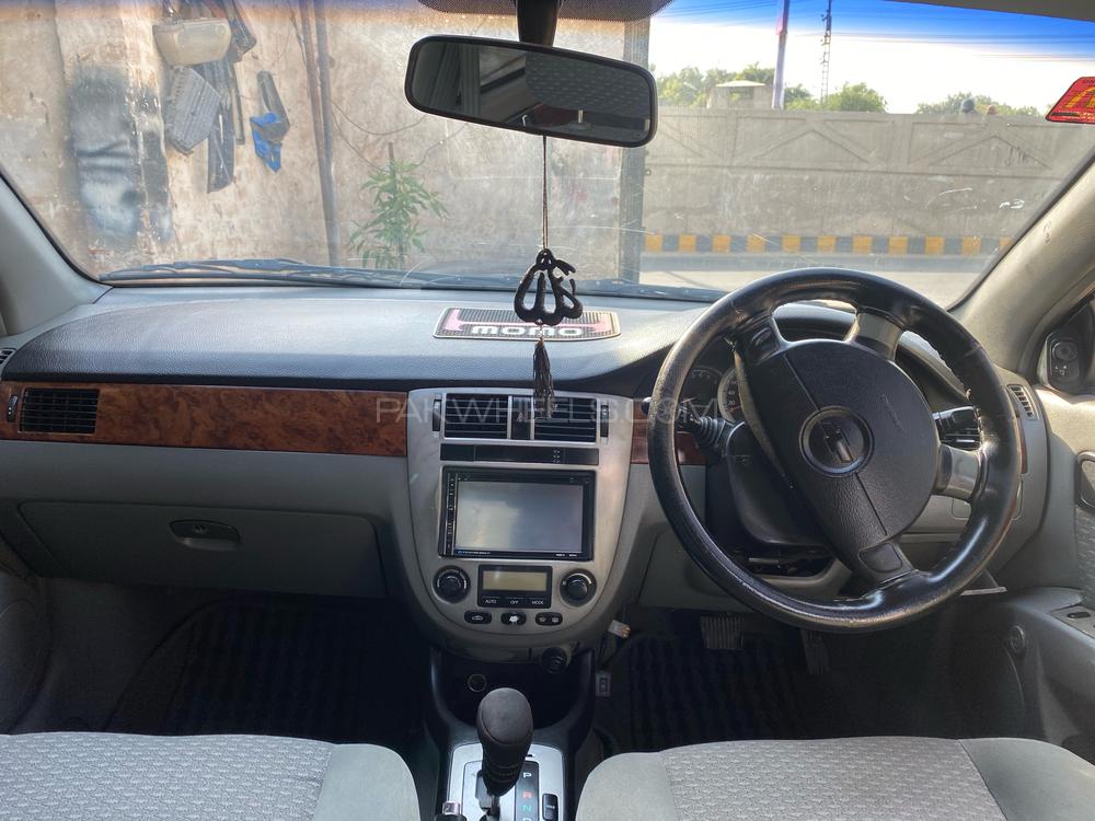 Chevrolet Optra 2005 for Sale in Multan Chevrolet Optra 2005 for Sale in Multan Image-5