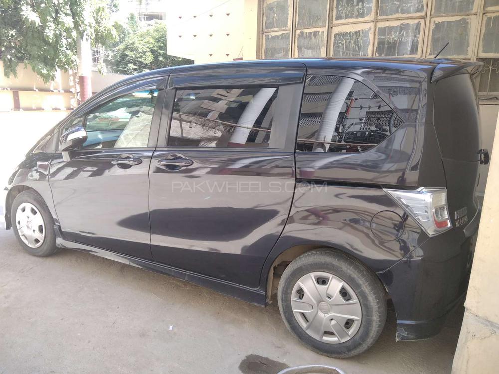 Honda Freed 2012 for Sale in Karachi Honda Freed 2012 for Sale in Karachi Image-11