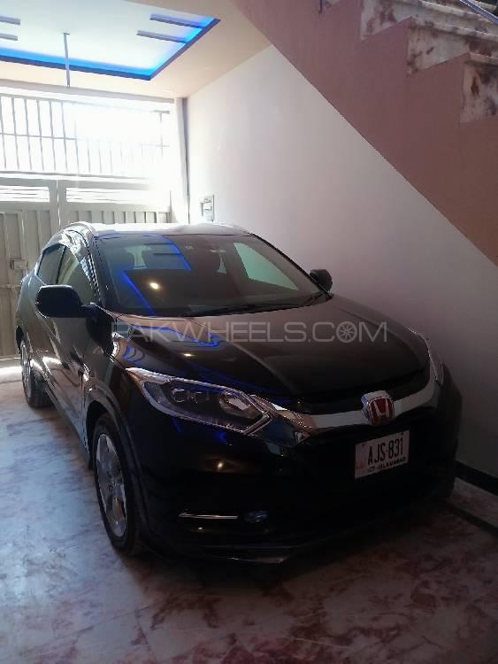 Honda Vezel 2014 for Sale in Rawalpindi Image-1
