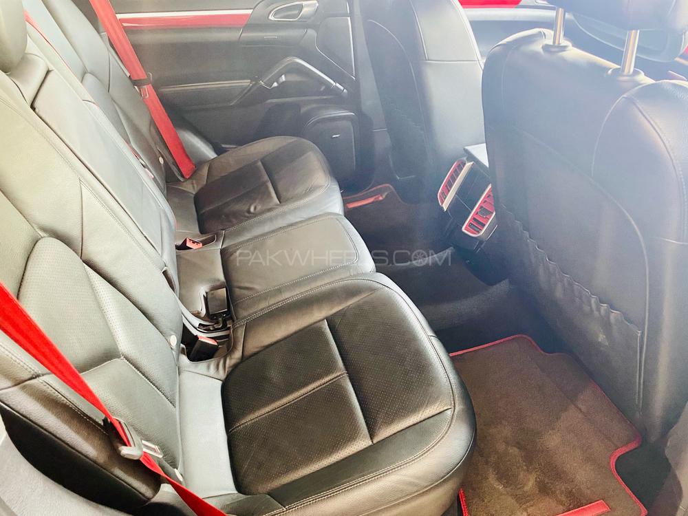 Porsche Cayenne 2013 for Sale in Lahore Porsche Cayenne 2013 for Sale in Lahore Image-12