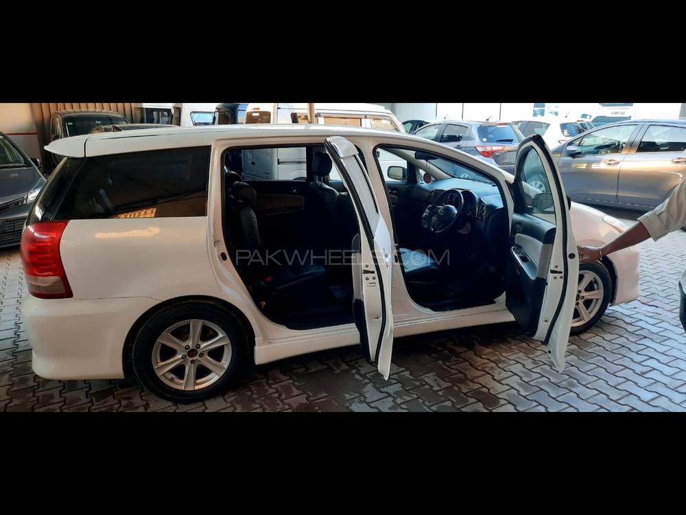 Toyota Wish 2007 for Sale in Sialkot Toyota Wish 2007 for Sale in Sialkot Image-5