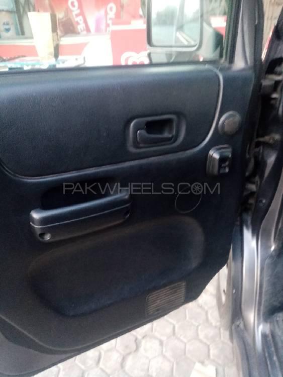 Honda Vamos 2015 for Sale in Lahore Honda Vamos 2015 for Sale in Lahore Image-9