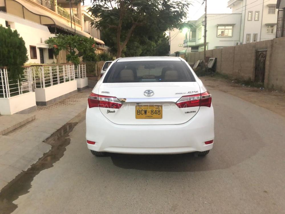 Toyota Corolla 2015 for Sale in Karachi Toyota Corolla 2015 for Sale in Karachi Image-5