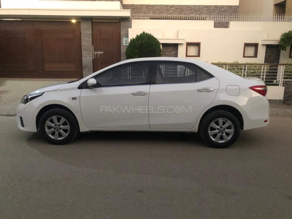 Toyota Corolla 2015 for Sale in Karachi Toyota Corolla 2015 for Sale in Karachi Image-7