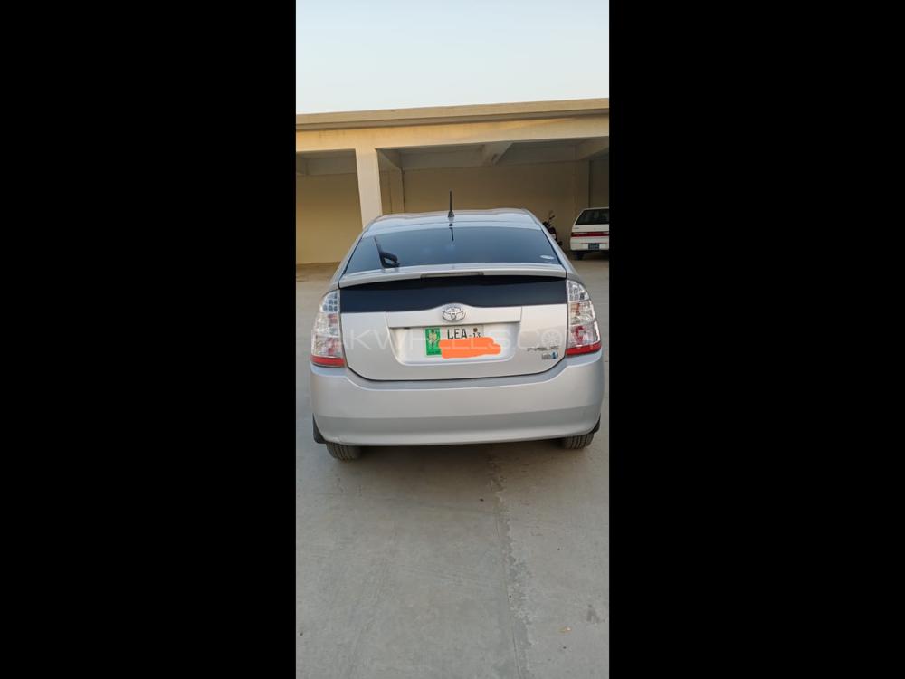 Toyota Prius 2007 for Sale in Islamabad Toyota Prius 2007 for Sale in Islamabad Image-9