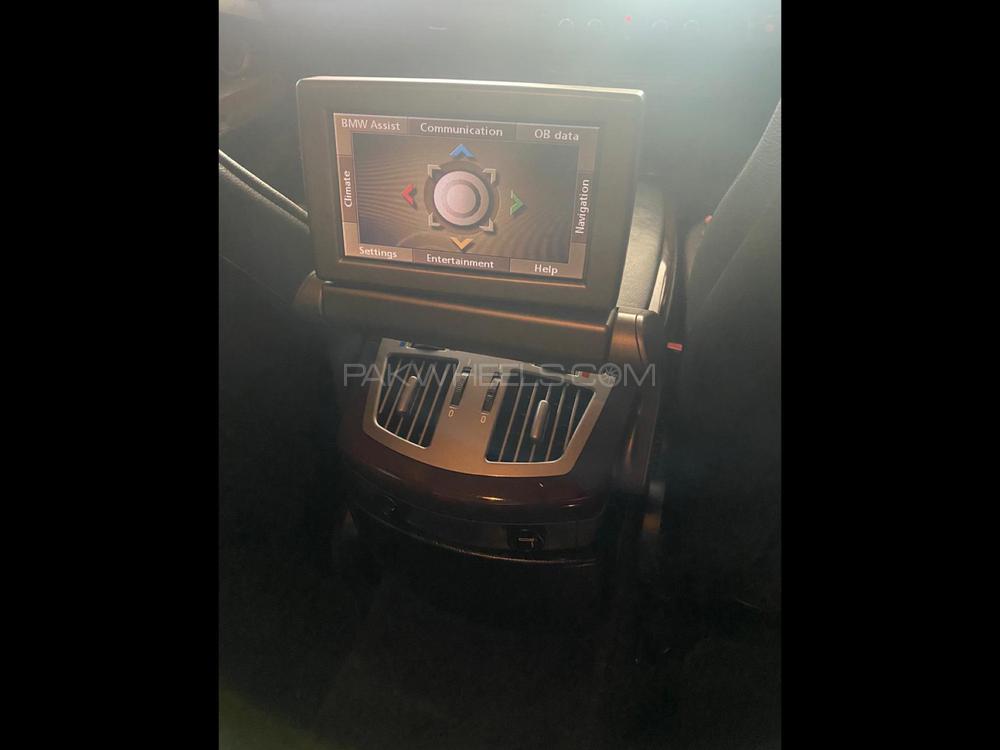 BMW 7 Series 2006 for Sale in Islamabad BMW 7 Series 2006 for Sale in Islamabad Image-4