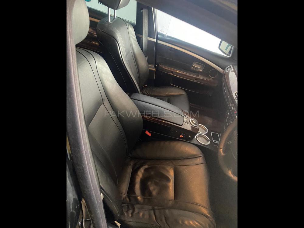 BMW 7 Series 2006 for Sale in Islamabad BMW 7 Series 2006 for Sale in Islamabad Image-3