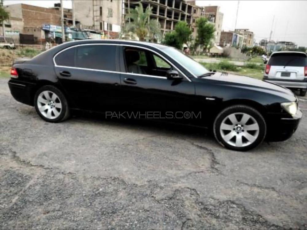 BMW 7 Series 2006 for Sale in Islamabad BMW 7 Series 2006 for Sale in Islamabad Image-10